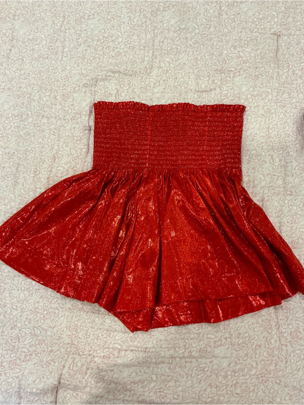 QUEEN OF SPARKLES Red Shimmery High-Waist Shorts